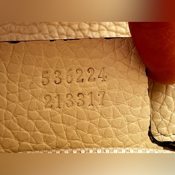 GUCCI Soho GG Ivory/Off White Crossbody Bag - Picture 13 of 16